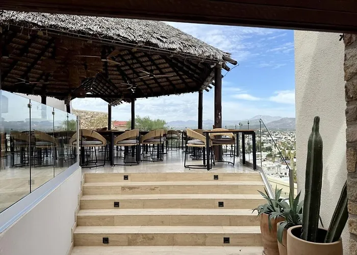 Luxury - Great View - Easy Walk Everywhere! Villa Cabo San Lucas