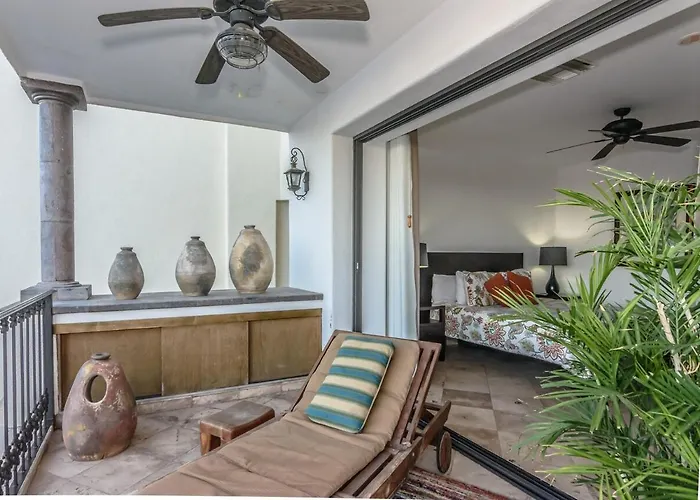 Luxury - Great View - Easy Walk Everywhere! Villa